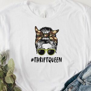 New Thrift Queen Tee Medium
